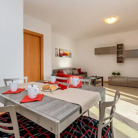 Sunshine Apartamento Toscolano-Maderno